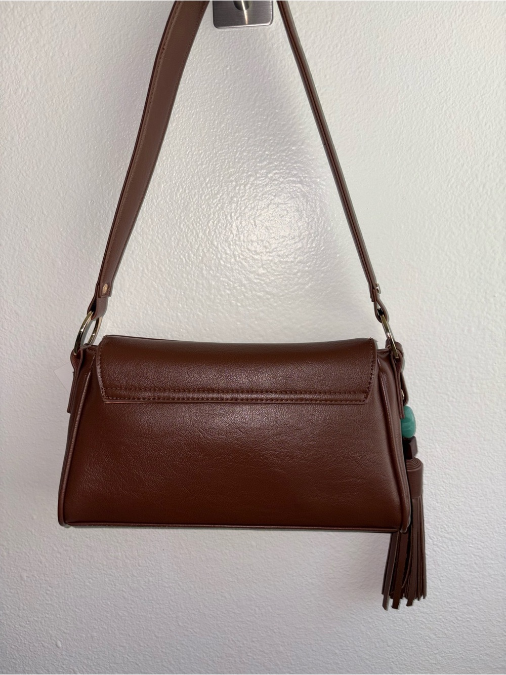 Steve Madden BIRDIE BAGUETTE SHOULDER BAG - Picture 5 of 5